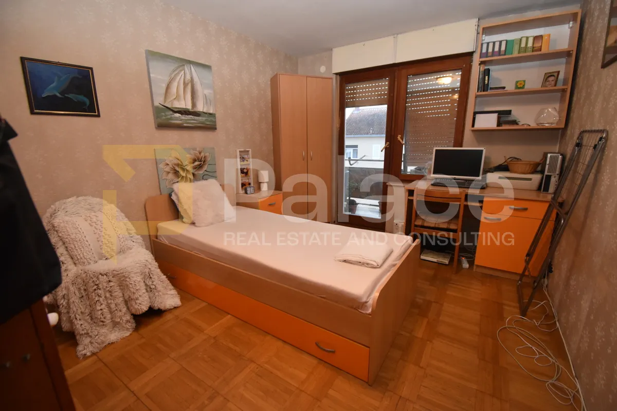 dvoetažni stan s vrtom i puno potencijala - jedinstvena prilika - slika 3