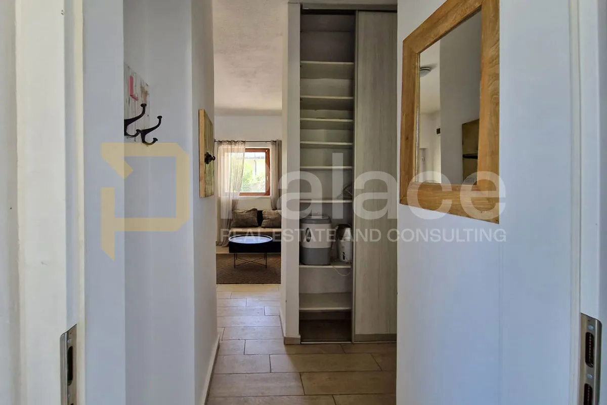 dva stana s bazenom, vrtom i parkirnim mjestima, ika - 89,10 m² - slika 28