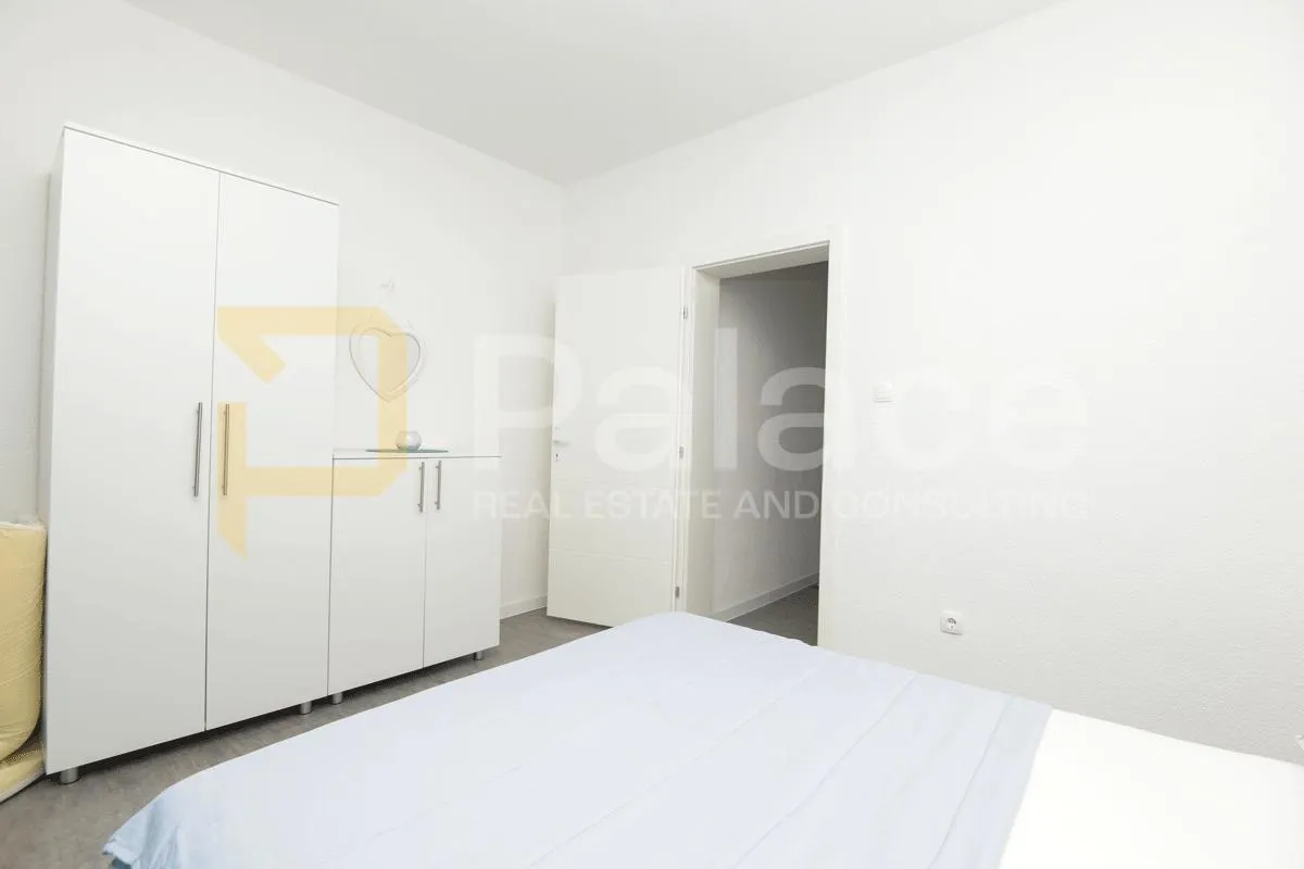 raslina: tri stana u prizemlju kuće 120m2 - slika 6