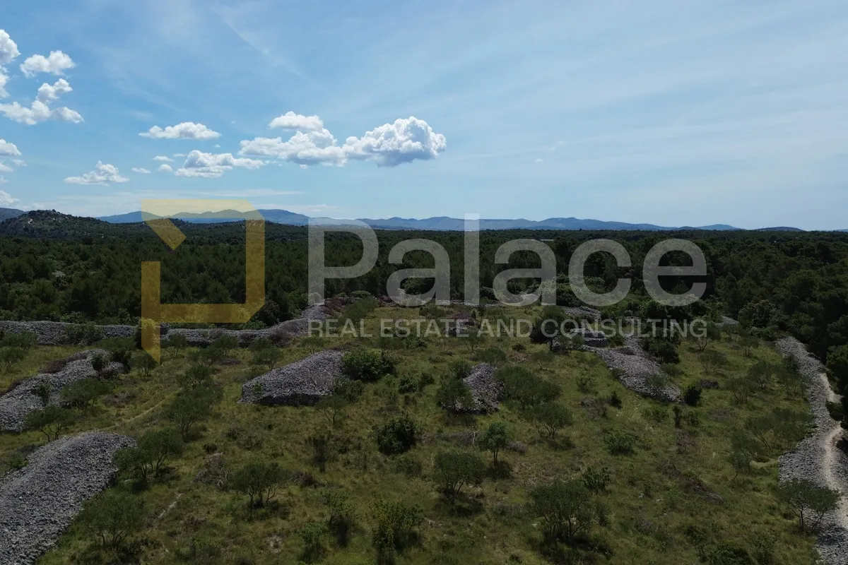 spektakularno zemljište s panoramskim pogledom na kanal sv. ante - slika 2