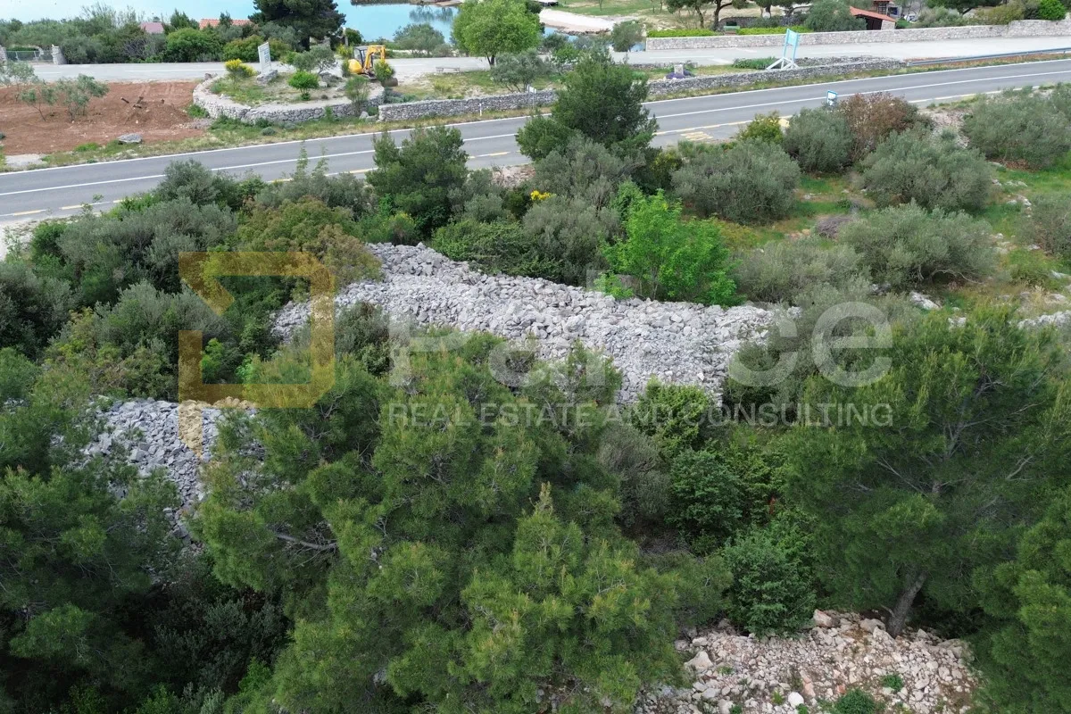 poljoprivredno zemljište s pogledom na more, pirovac-prosika, 3470 m2 - slika 5