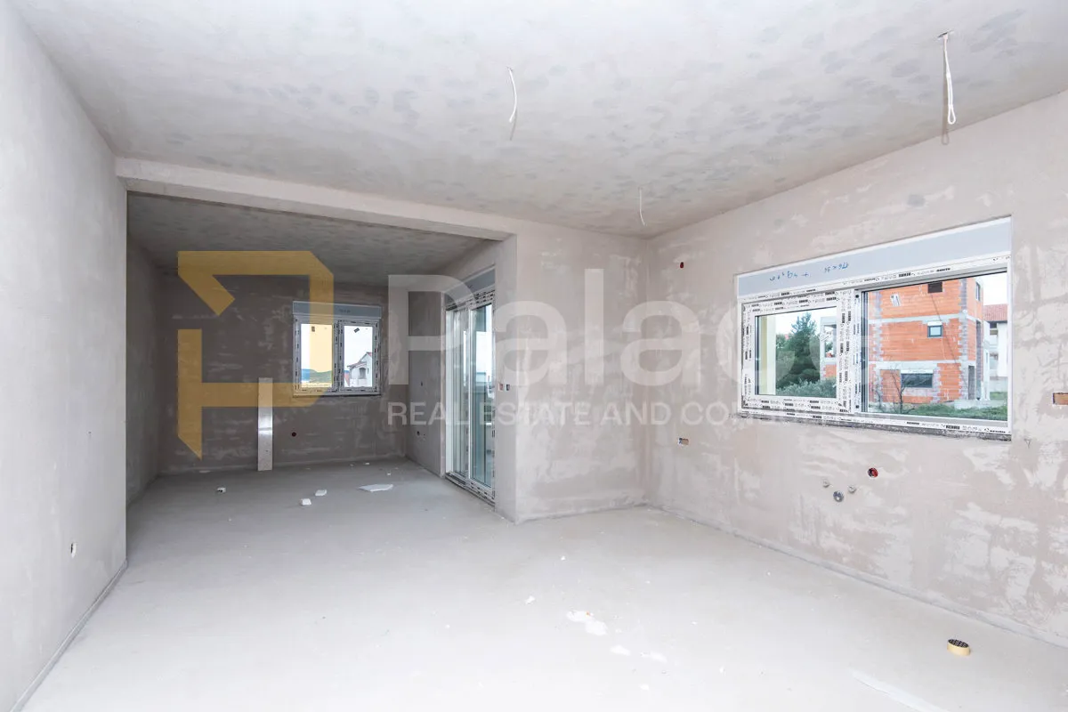 trosoban stan u novogradnji s pogledom na more 1.kat - vodice 87m2 - slika 12