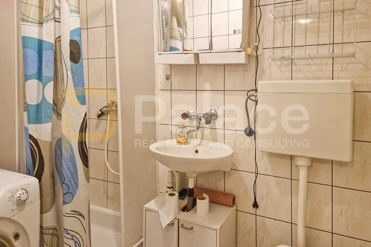 više etažna kuća u nizu u centru zatona, 114 m2 - slika 6