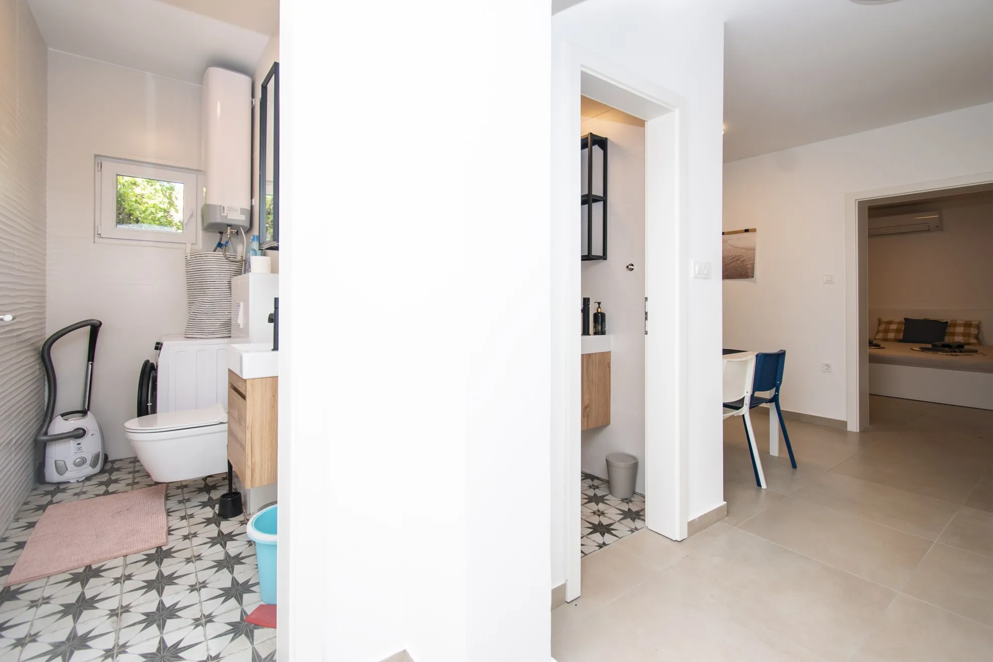 novoređeni stan s garažom i dvorištem, šibenik, 50 m2 - slika 13