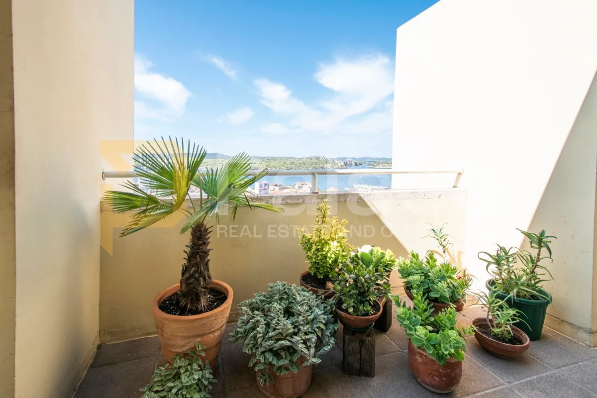 jedinstven penthouse u samom centru grada - slika 4