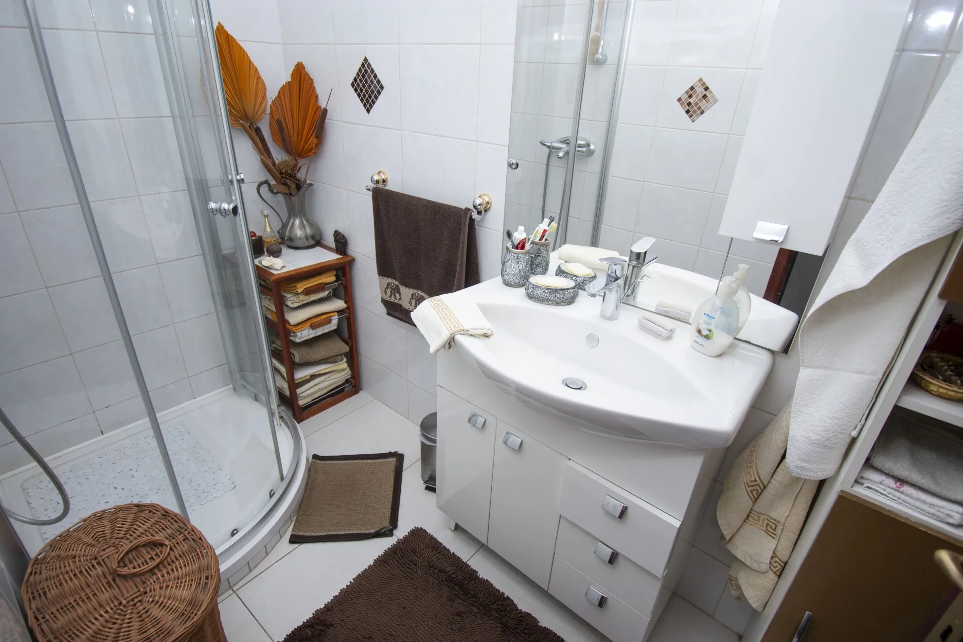 predivna kuća nedaleko od mora, 284 m2 i dvorište 650 m2 - slika 18