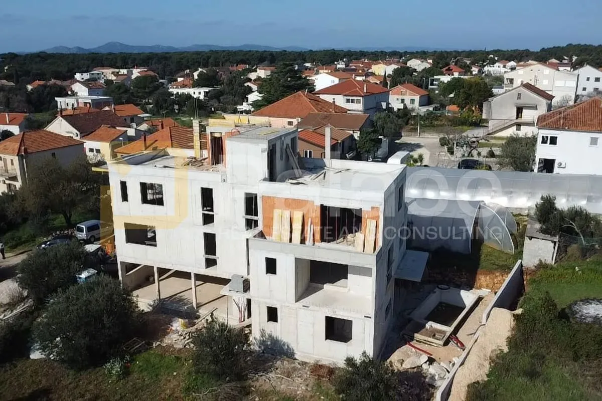 pakoštane : troetažni penthouse s krovnom terasom, 126 m2 - slika 9