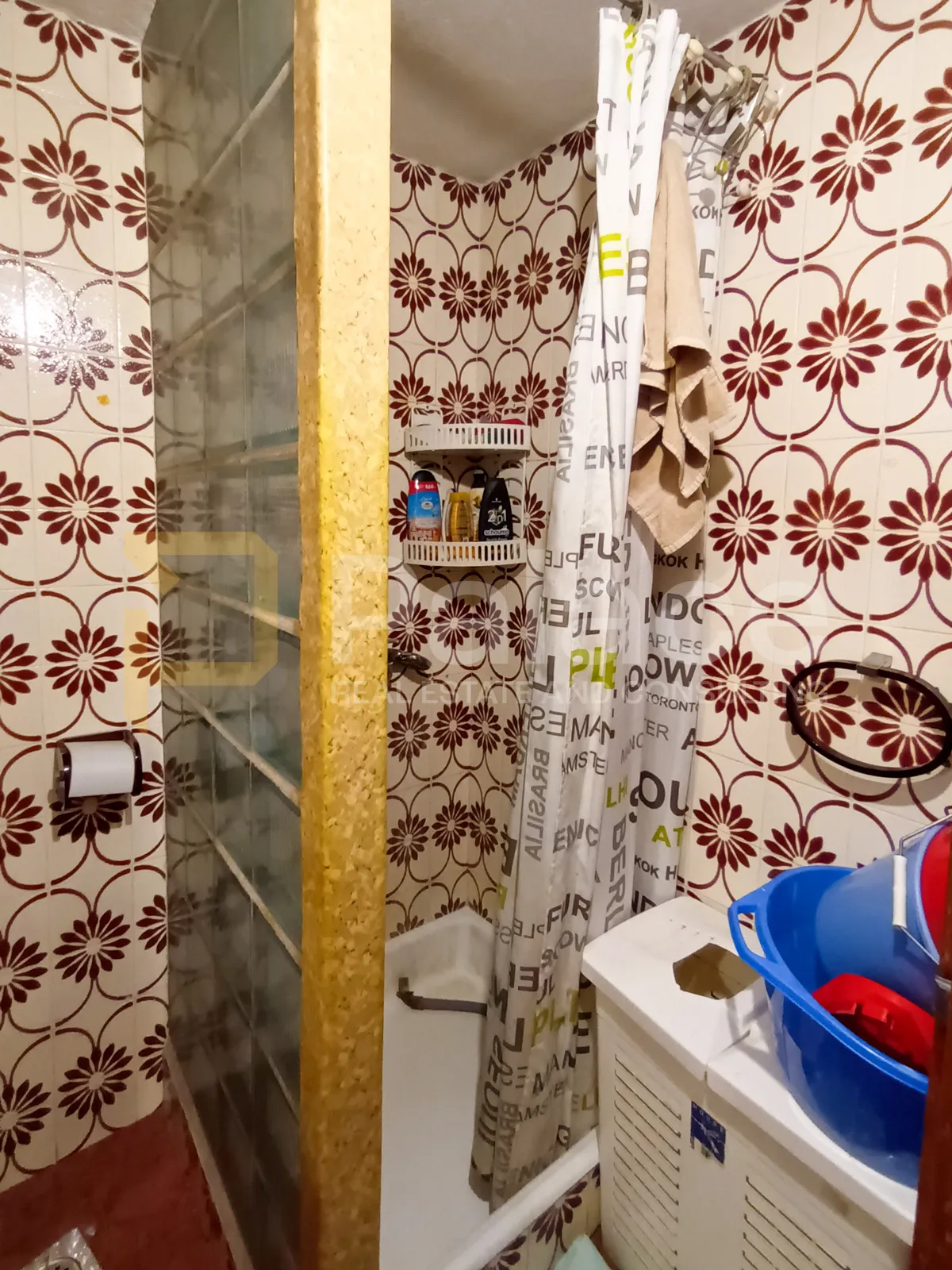 prostrana kuća u staroj jezgri kaštel lukšića, 240 m2 - slika 10