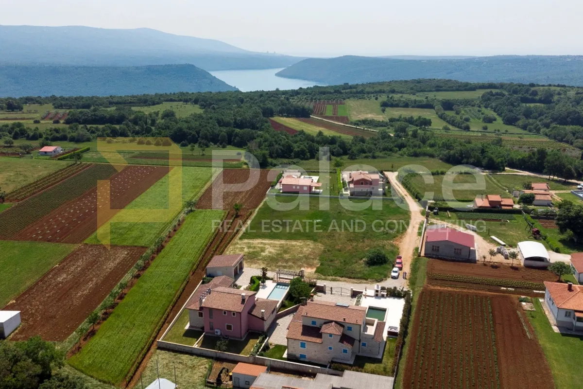 luksuzna vila u rebićima s bazenom, jacuzziem i pogledom na more - slika 12