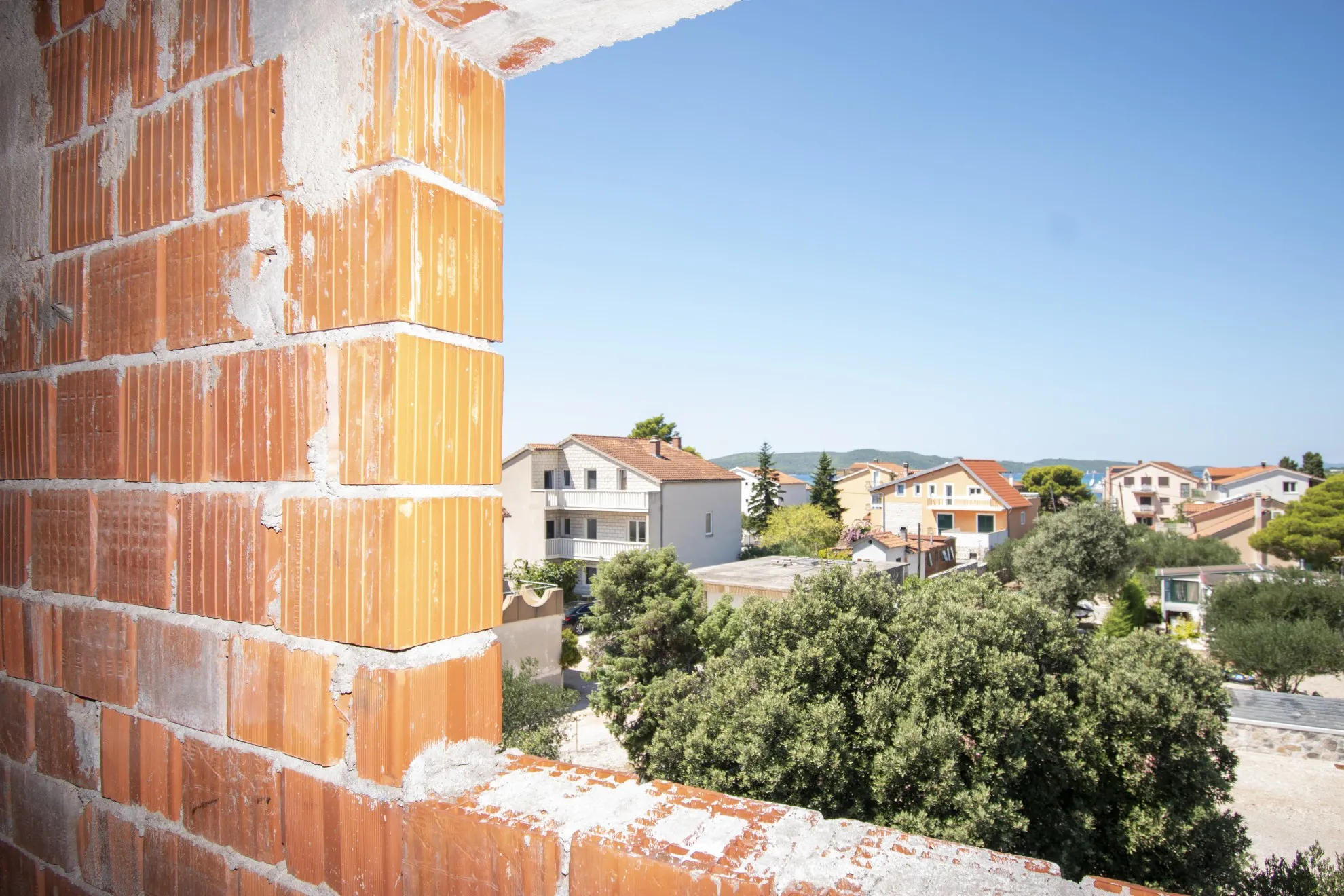 nezavršena zgrada na brodarici, 413,57 m2 - slika 12