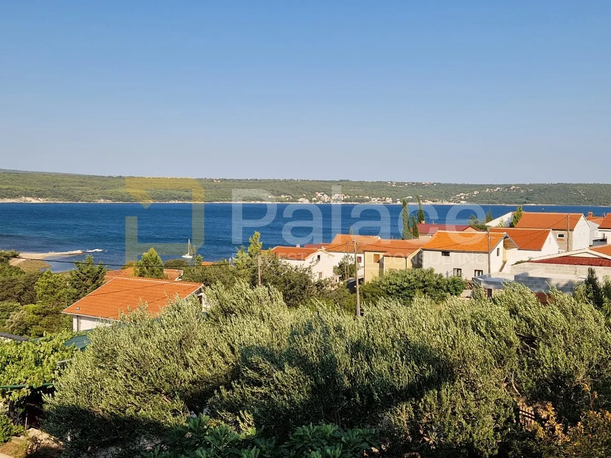 kuća sa 5 apartmana i prekrasnim vrtom - slika 11