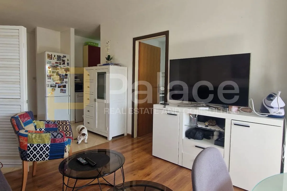 moderan dvosoban stan 57,50 m² s lođom - slika 4