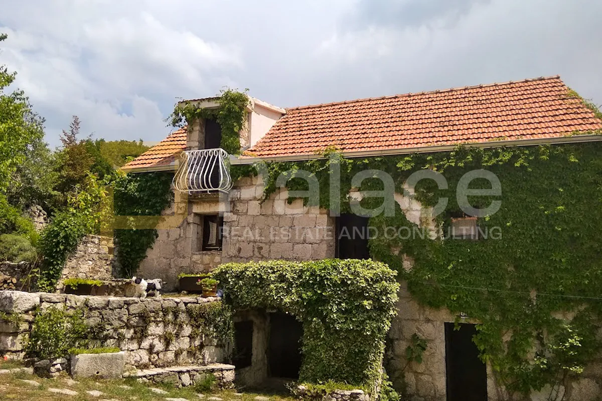 bajkovita kuća u mirnom mjestu, lovreć, 150 m2 - slika 7