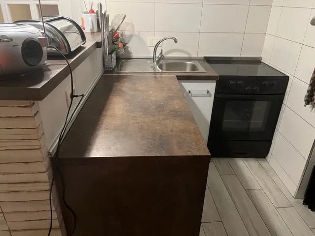 kuća u centru kastva, poslovno stambena namjena, četiri etaže, parking - slika 14