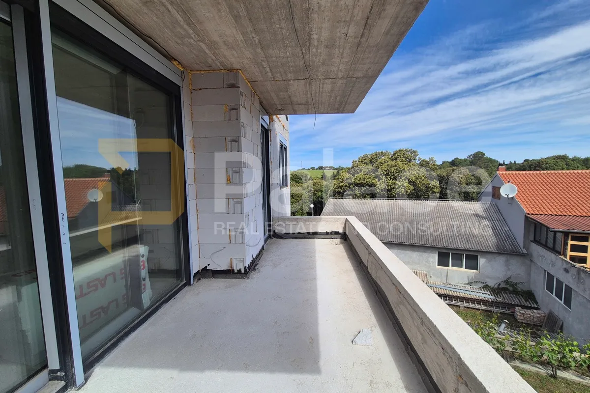 petrčane: penthouse s krovnom terasom i jaccuzijem, 73m2 - slika 7