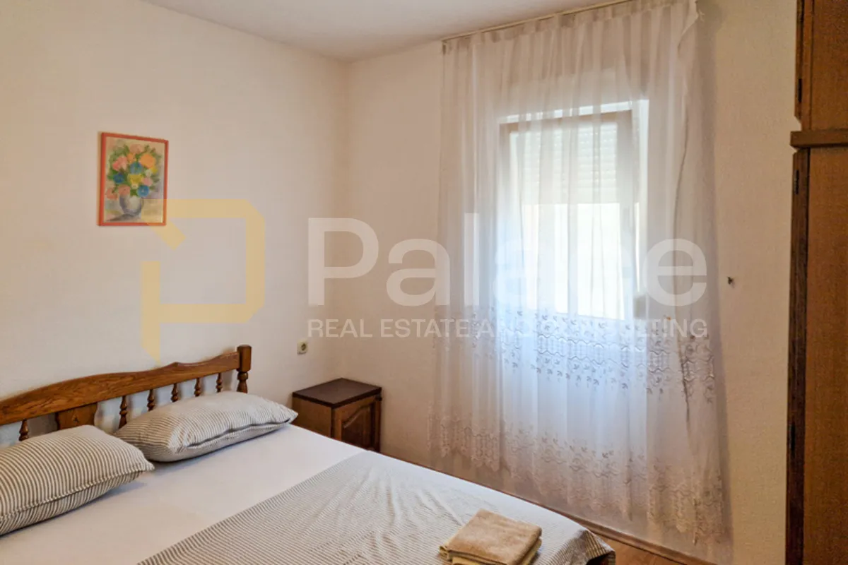 dvosoban stan s pogledom na more, rogoznica, 65 m2 - slika 5