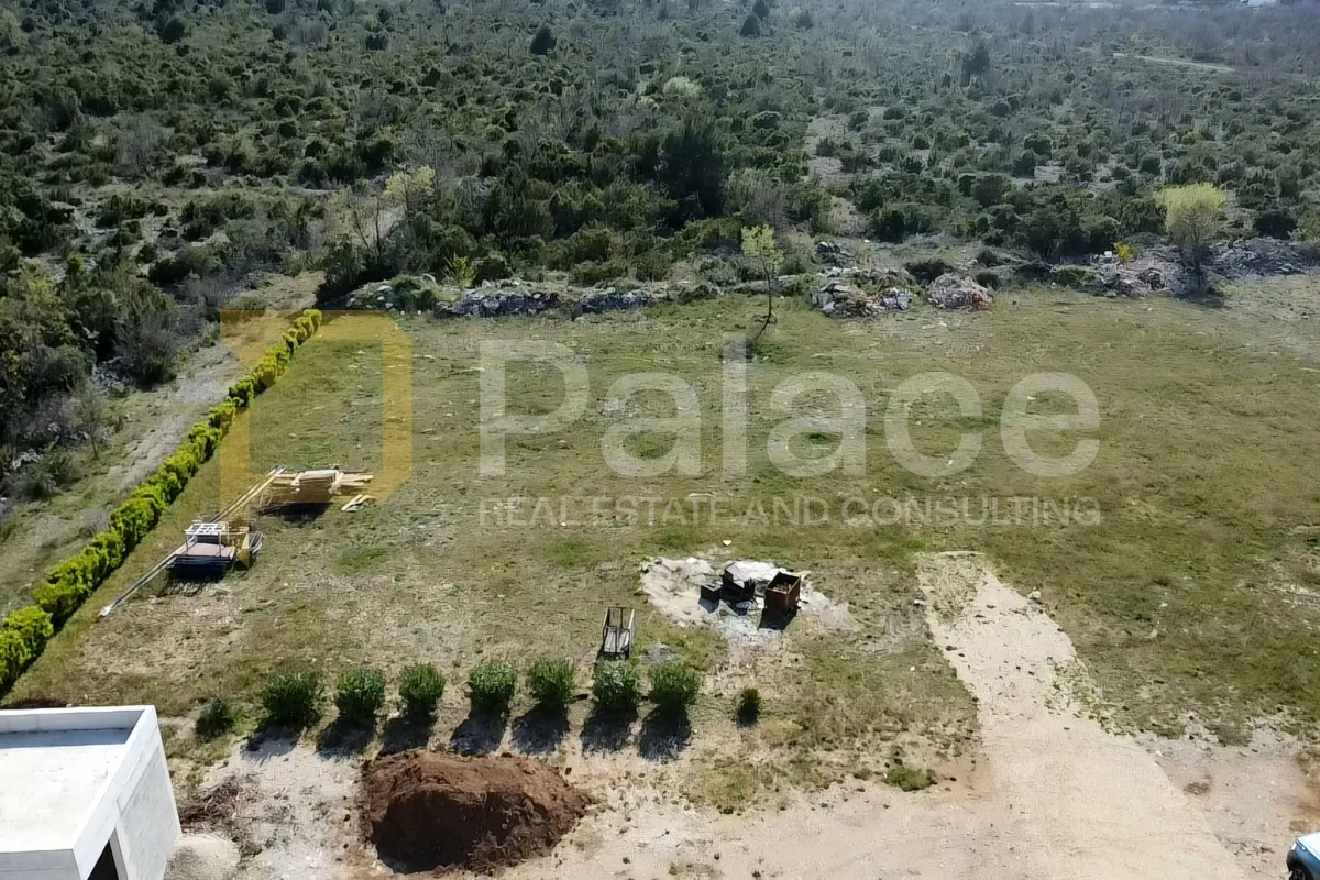 Uređeno građevinsko zemljište u M1 zoni, zaleđe Biograda 1023 m2 - Donja Jagodnja, Polača
