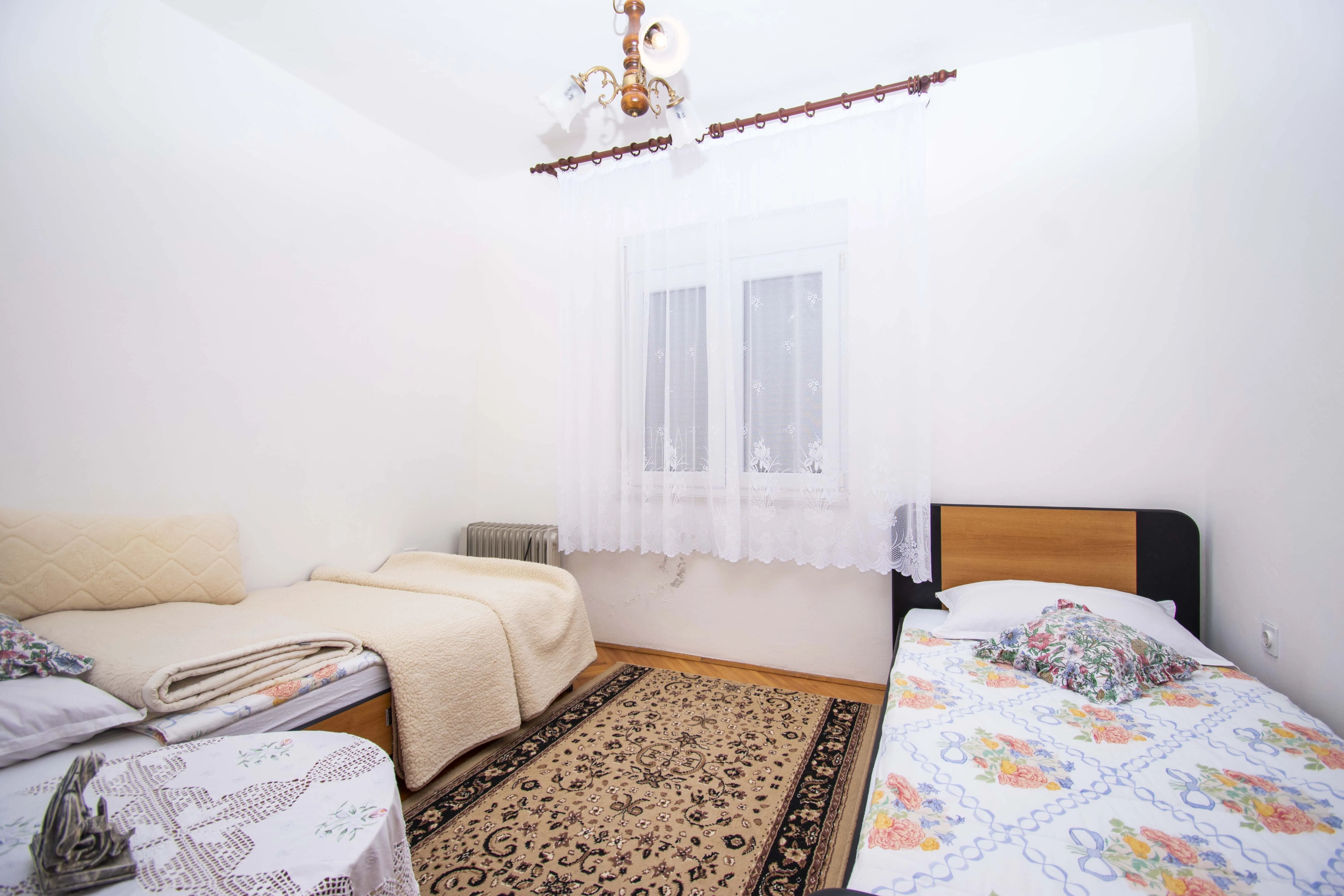 kuća s 5 stambenih jedinica: šibenik (meterize), 444.00 m2 - slika 13
