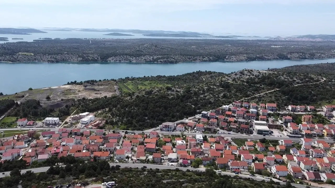 atraktivno građevinsko zemljište u šibeniku, meterize, 4375 - slika 2