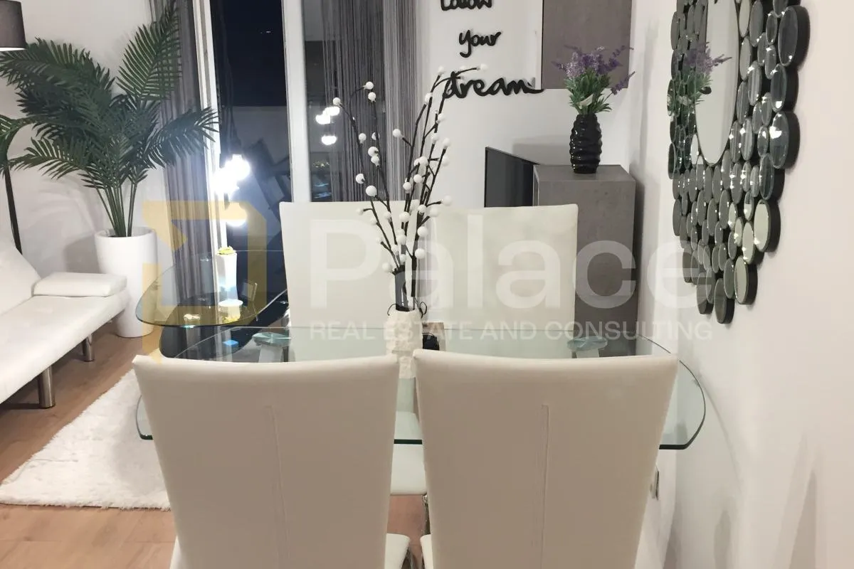 novouređen stan u supetru – 2 sobe, balkon, parking, pogled na more - slika 5