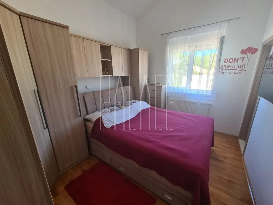 krasna kuća, hvar, s pogledom na more, 388m2 - slika 4
