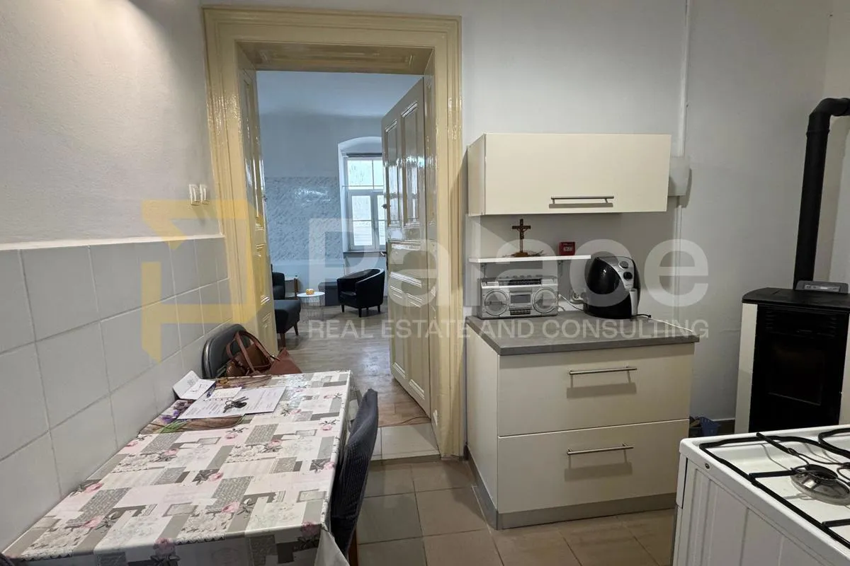 stan u visokoprizemnici u tvrđi, 48 m2 - slika 8