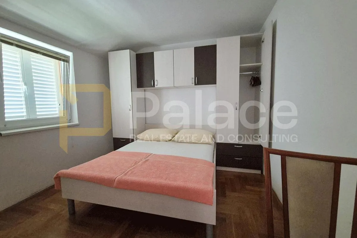 malinska dubašnica stan 61 m² s pogledom na more i okućnicom 285.000 € - slika 6