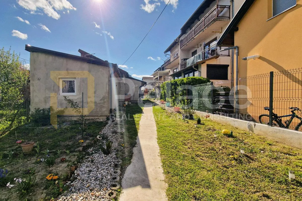 obnovljena kuća s okućnicom, trokut – novi zagreb, 78 m² - slika 14
