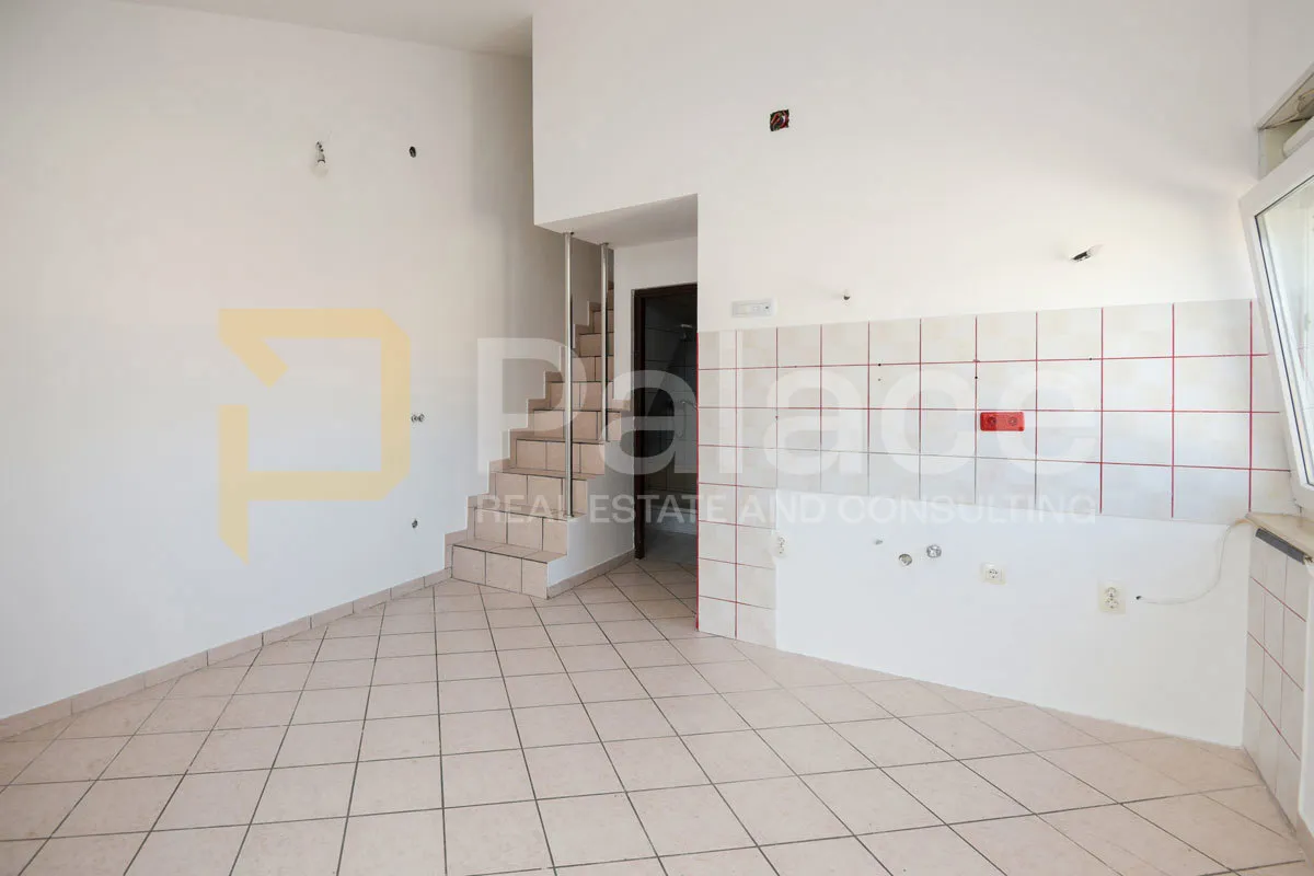 dvosoban stan na odličnoj lokaciji s balkonom, srima, 50.00 m2 - slika 8
