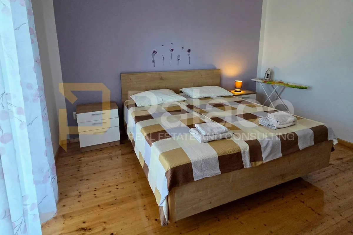 ekskluzivan trosoban stan 200m od mora s okućnicom od 600 m², marušići - slika 10