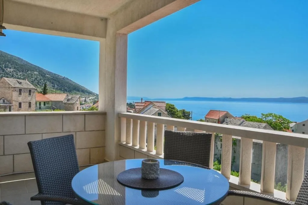 prekrasna kamena kuća na prodaju, 390 m2 - slika 3