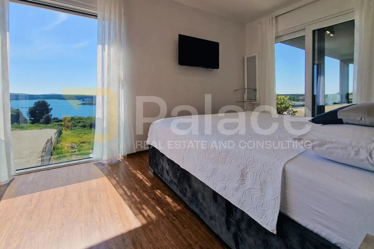 ekskluzivna vila s wellnessom i infinity bazenom kraj medulina - slika 17