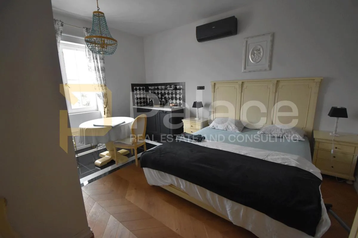 luksuzan stan na atraktivnoj lokaciji, bačvice 120m² - slika 10
