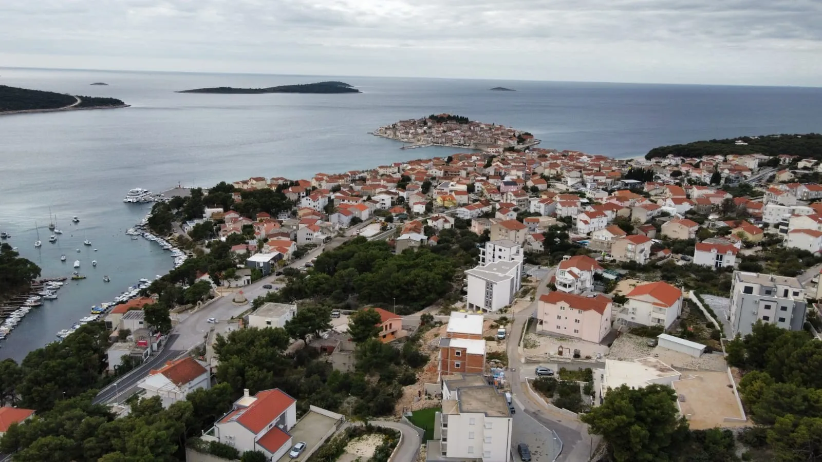 investicijsko građevinsko zemljište, primošten, 2550 m2 - slika 3