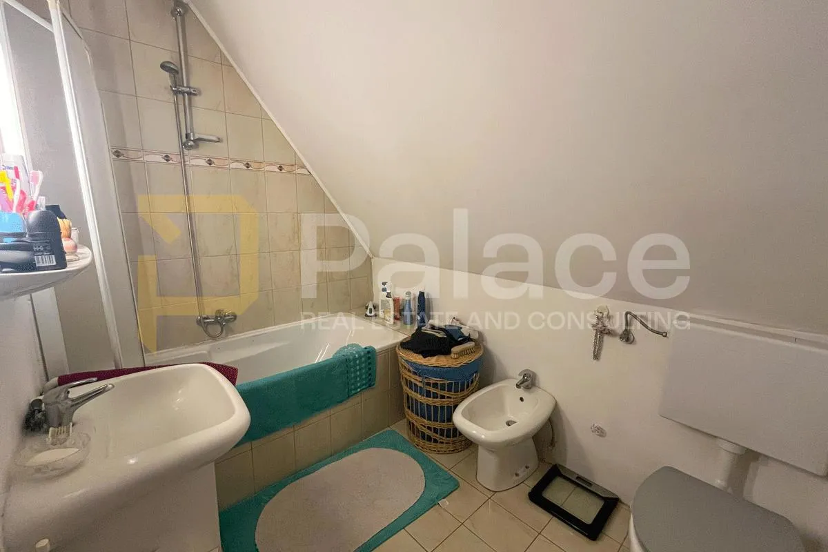 kuća s pogledom na dvorac trakošćan, 132 m2 - slika 13