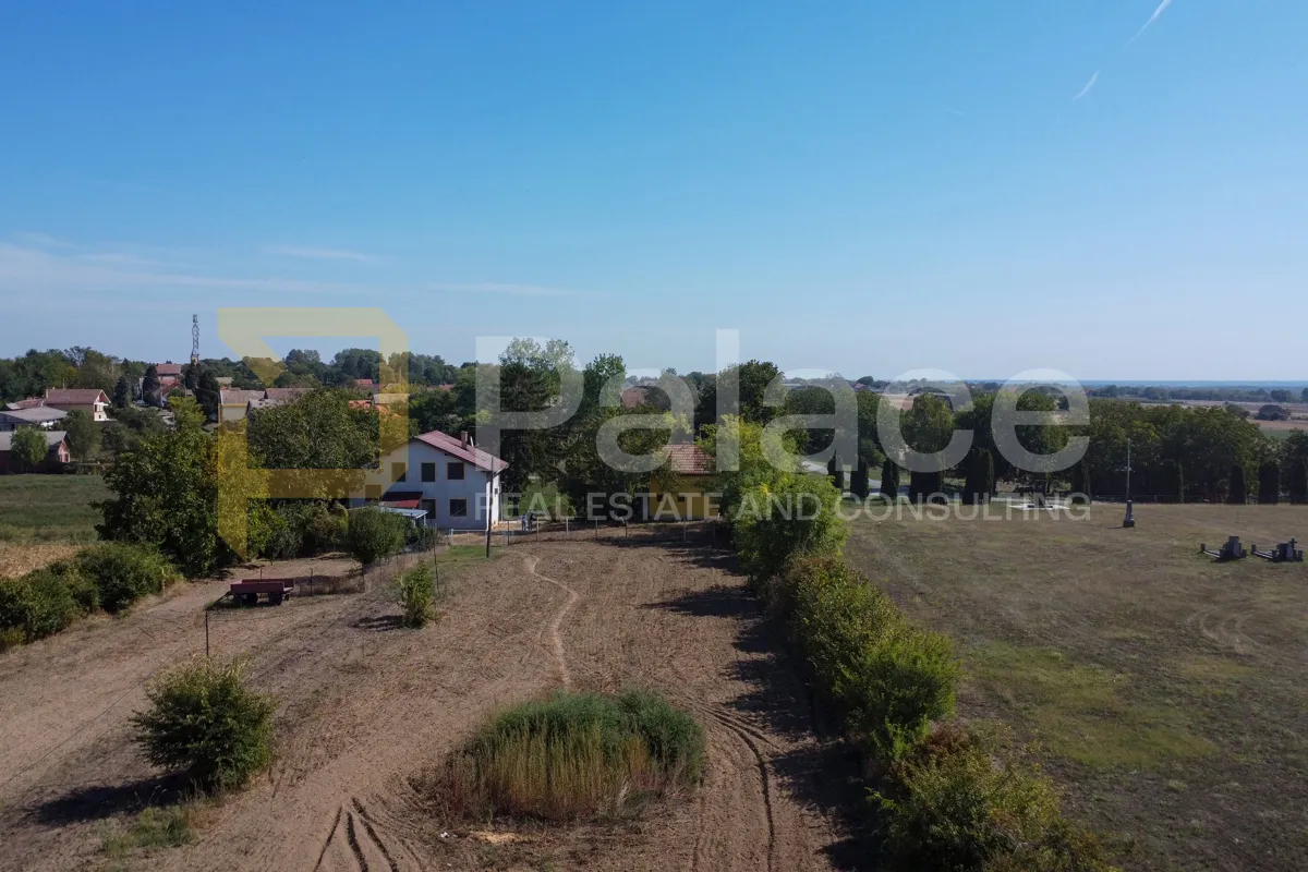 imanje s registriranom farmom i stambenim prostorom , 17500m2 erdut - slika 2