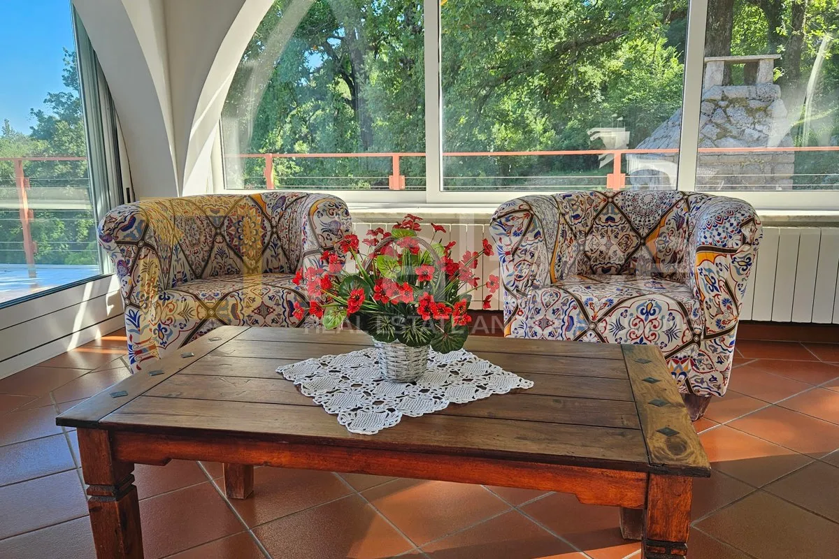 kuća s predivnom okućnicom i pogledom na more, mošćenička draga - slika 6