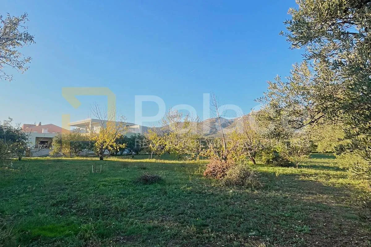 mir i privatnost – građevinsko zemljište 3.300 m², kaštel stari - slika 2