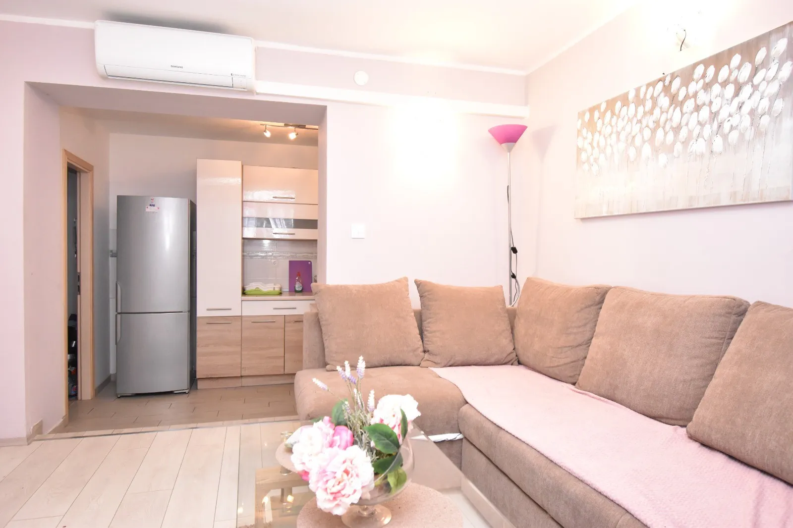 useljiva kuća s 3 apartmana blizu mora, žaborić, 183 m2 - slika 3