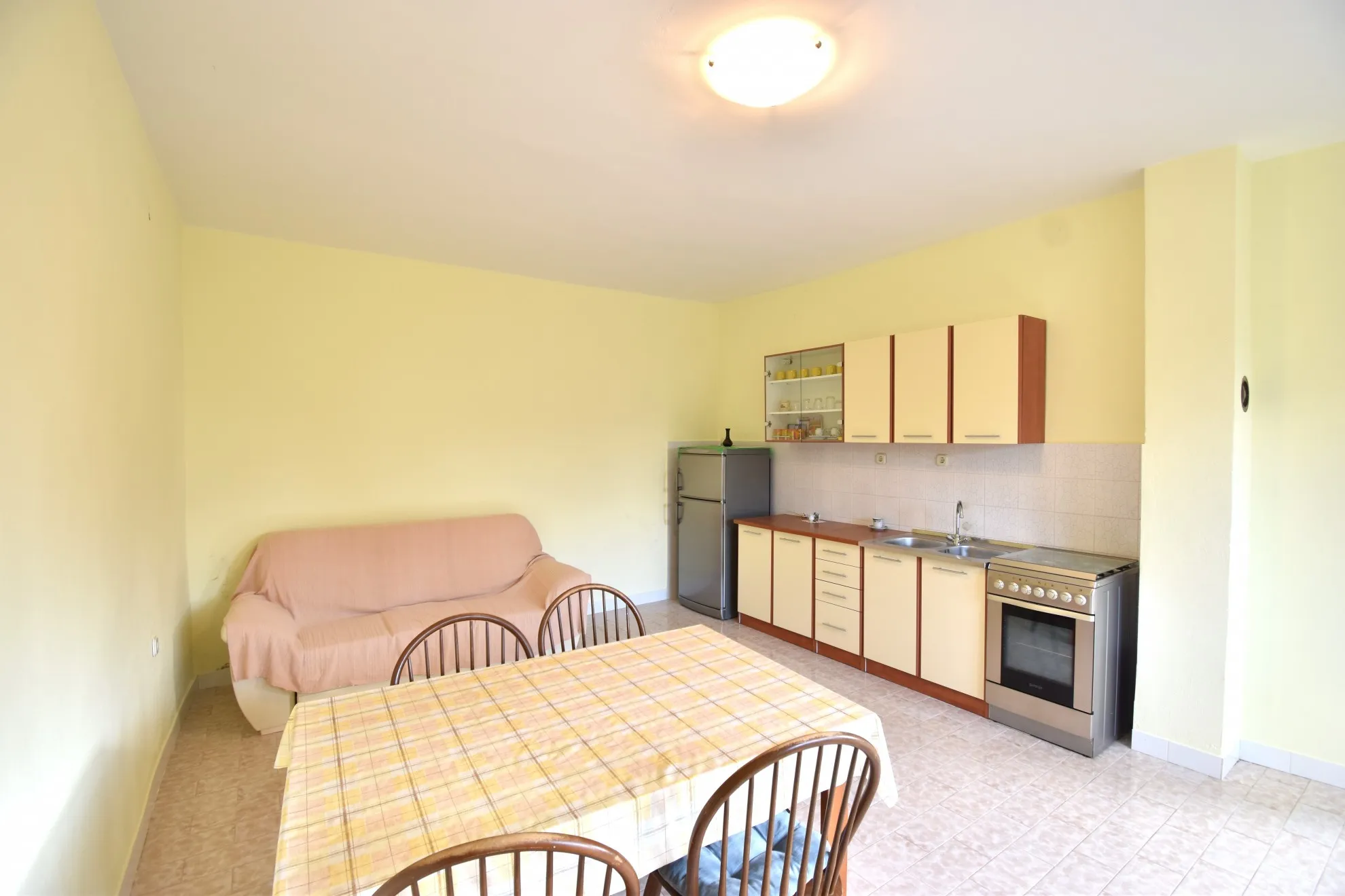 kuća s dvorištem, skradin - bratiškovci, 185 m2 - slika 3