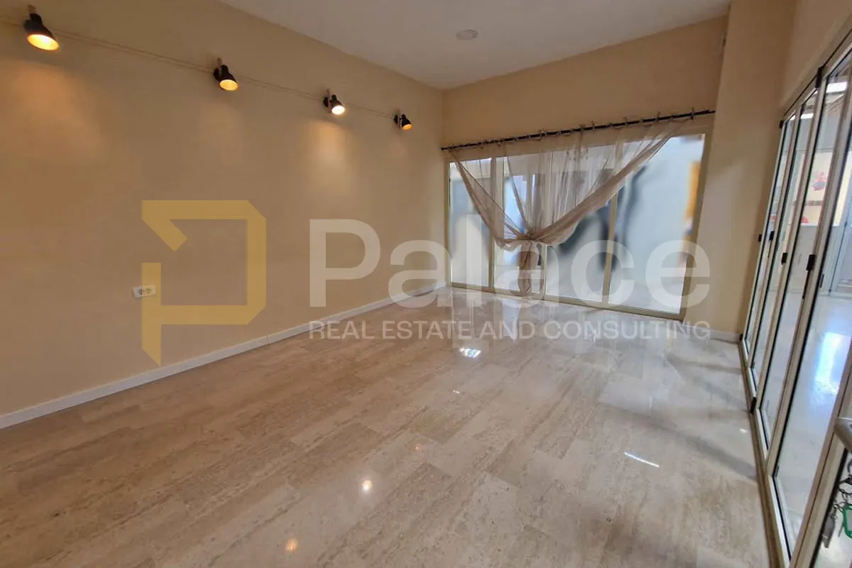poslovni prostor u centru krka, 26 m², frekventna lokacija - slika 3