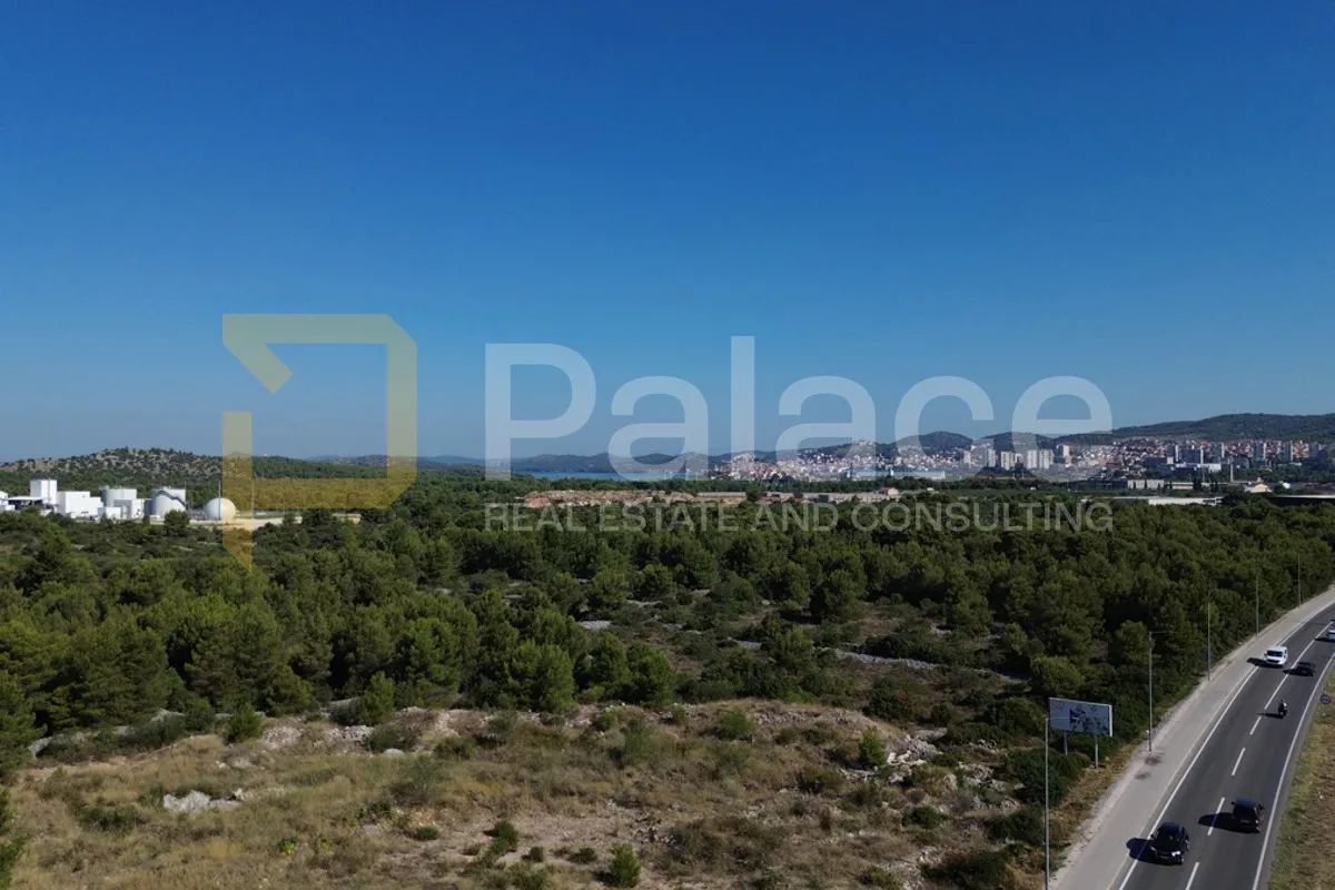 poslovno zemljište na frekventnoj lokaciji - slika 3