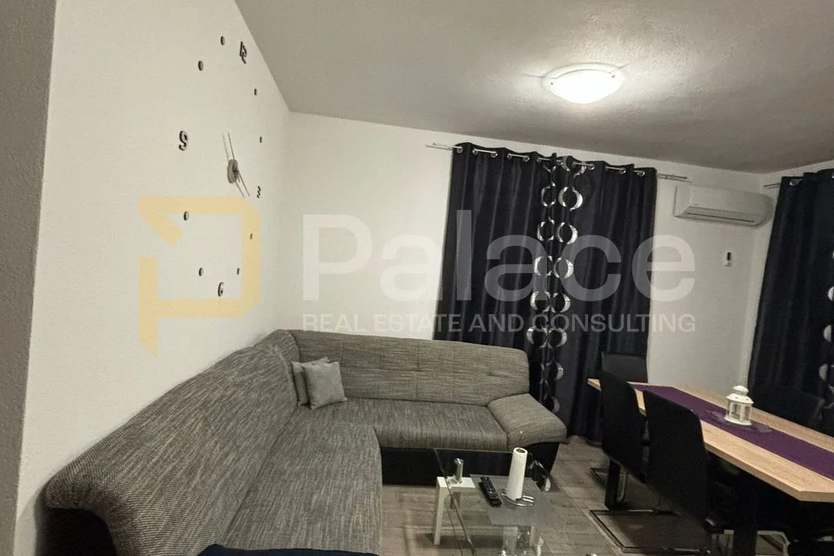 stan u novogradnji s predivnim pogledom na more 65m2 - slika 14