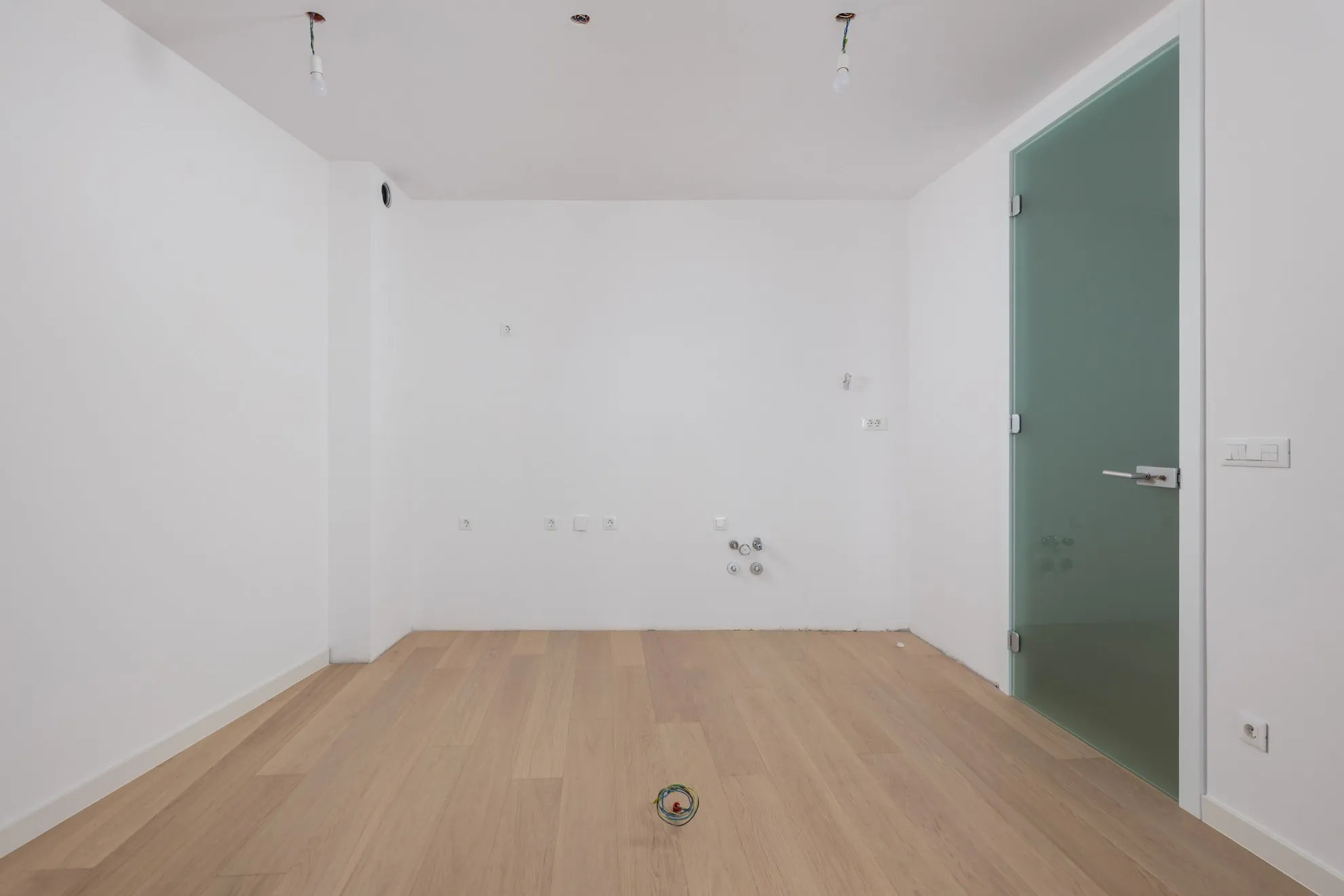 elegantni stan 95m² u opatiji s terasom, pogledom i garažom - slika 9