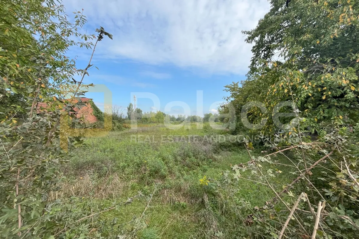 8.293m² građevinskog zemljišta s pristupom i infrastrukturom – Žitnjak - Zagreb