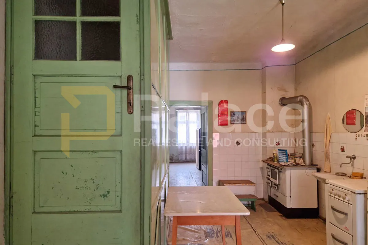 centar delnica – kuća, dvorište i gospodarski objekt, 345 m² - slika 8