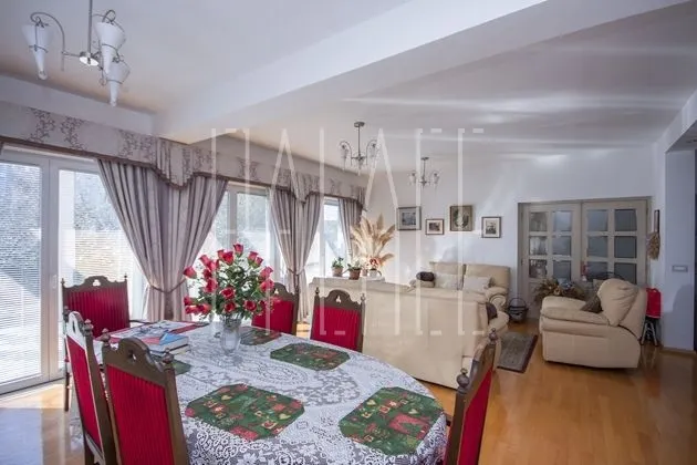 luksuzna vila: murter, katnica, 398 m2+1240m2 - slika 7