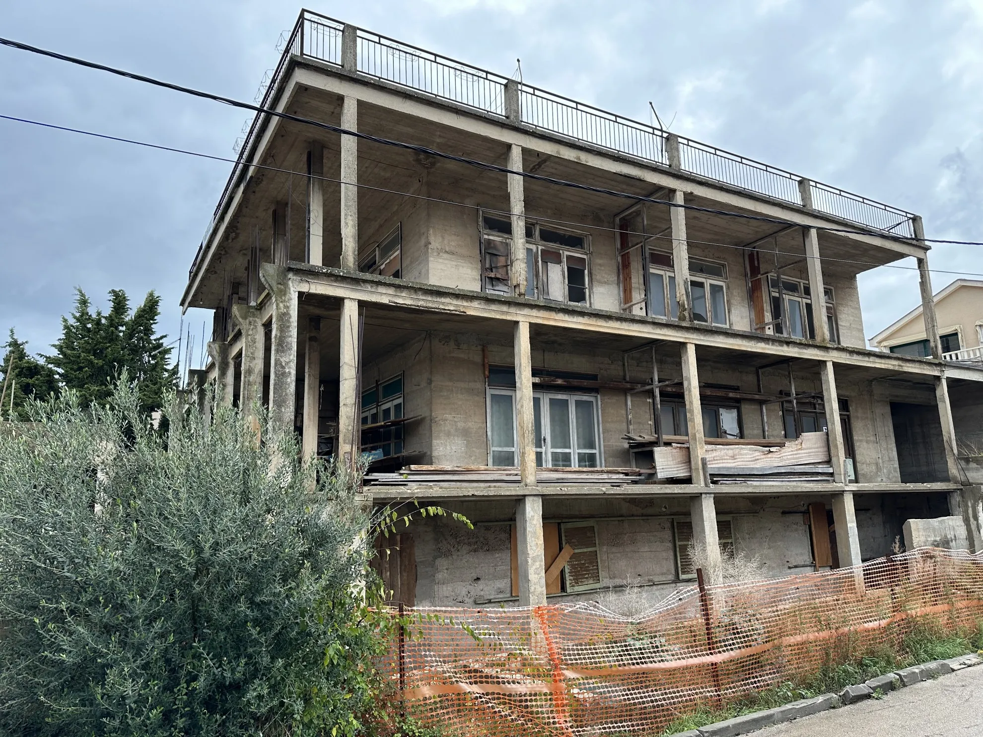kuća na izvrsnoj lokaciji u zadru, 200m od mora 1046m2 - slika 8