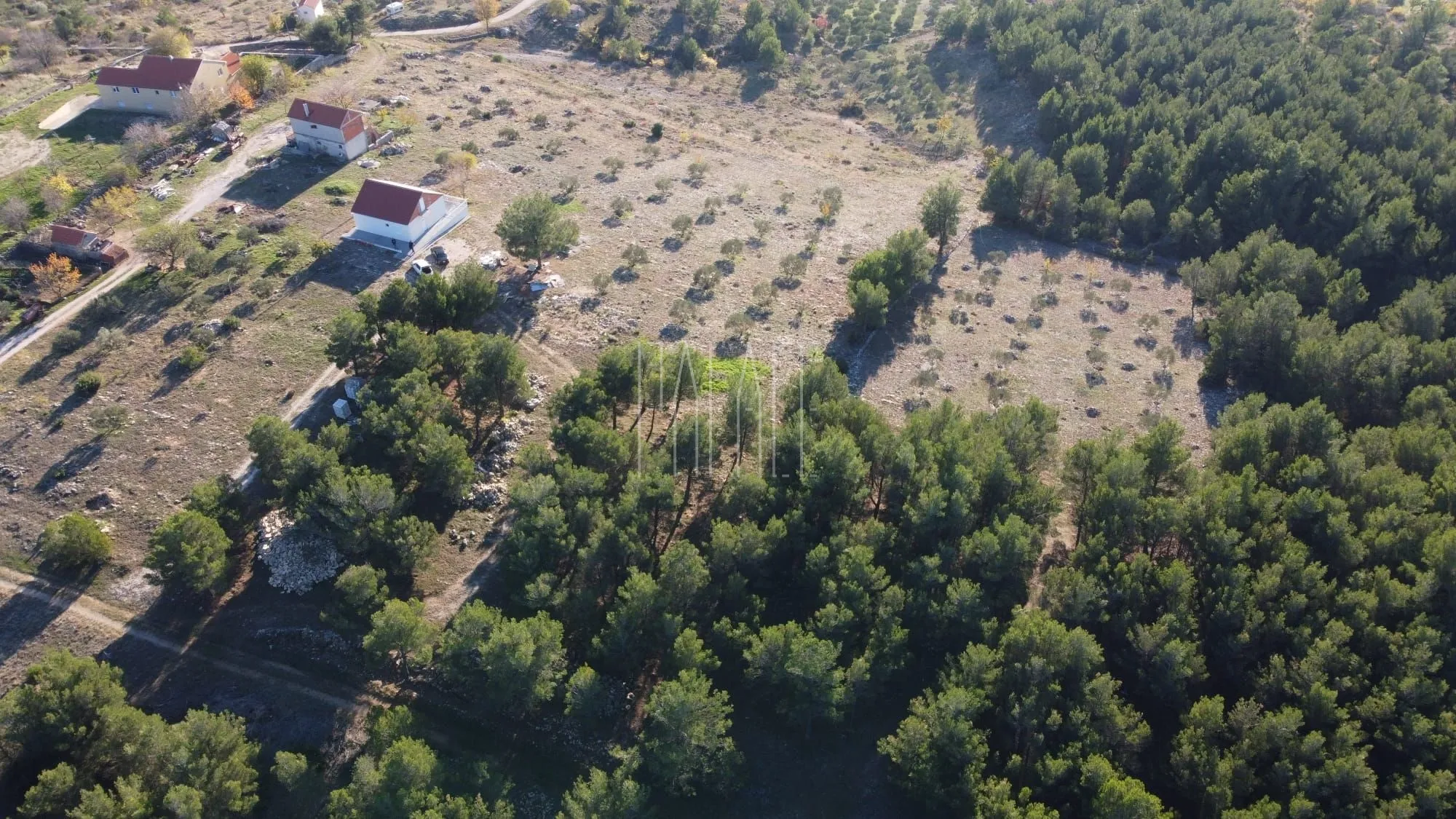 građevinsko zemljište sa strujom, zaleđe vodica (piramatovci) 2877 m2 - slika 2