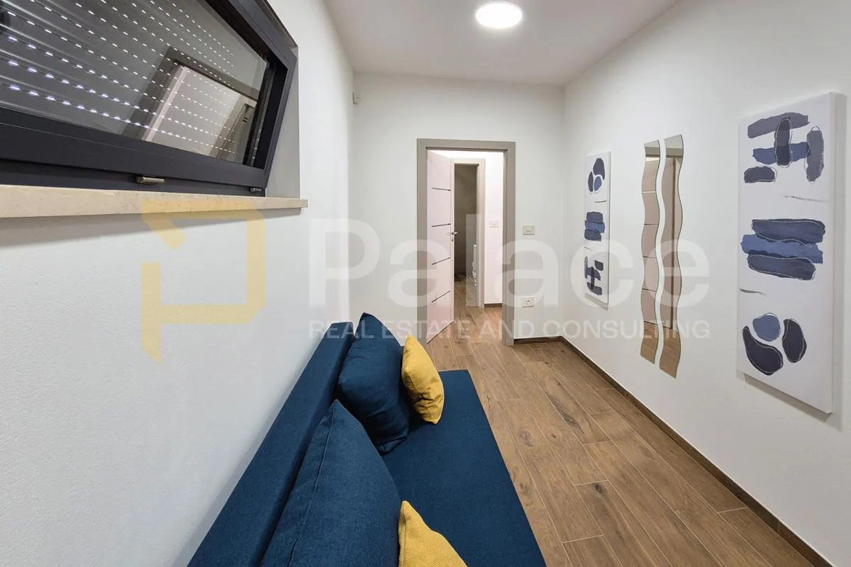 vila s bazenom i pogledom,posljednja urbanizirana parcela na rubu sela - slika 16